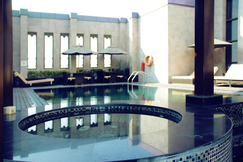 Halo Hotel Dubaï Extérieur photo