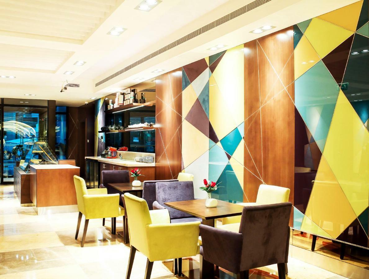 Halo Hotel Dubaï Extérieur photo