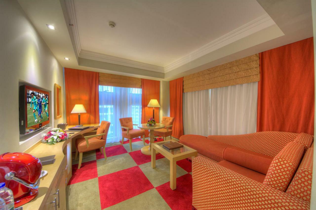 Halo Hotel Dubaï Extérieur photo